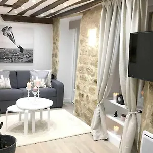 Appartement Charming 1br - Montorgueil / Republique, Parijs